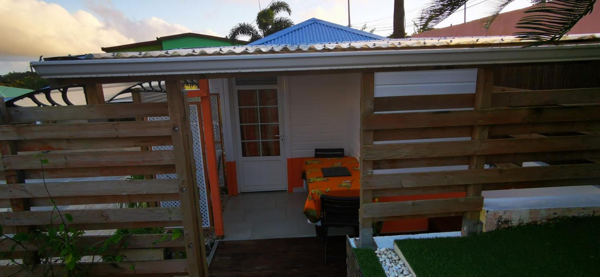 Résidence B&L Lagon : Bungalow Corail Sainte-Luce Extérieur photo