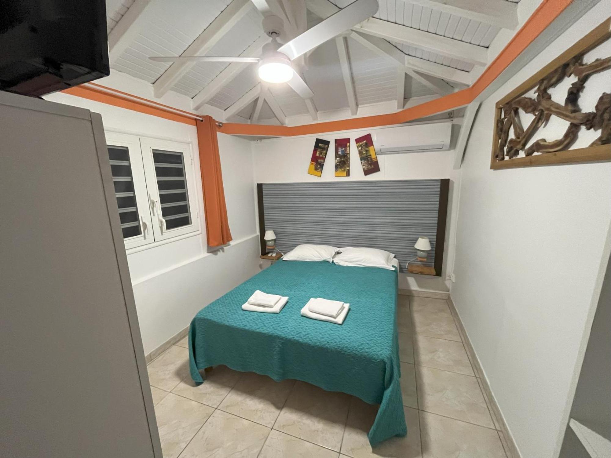 Résidence B&L Lagon : Bungalow Corail Sainte-Luce Extérieur photo