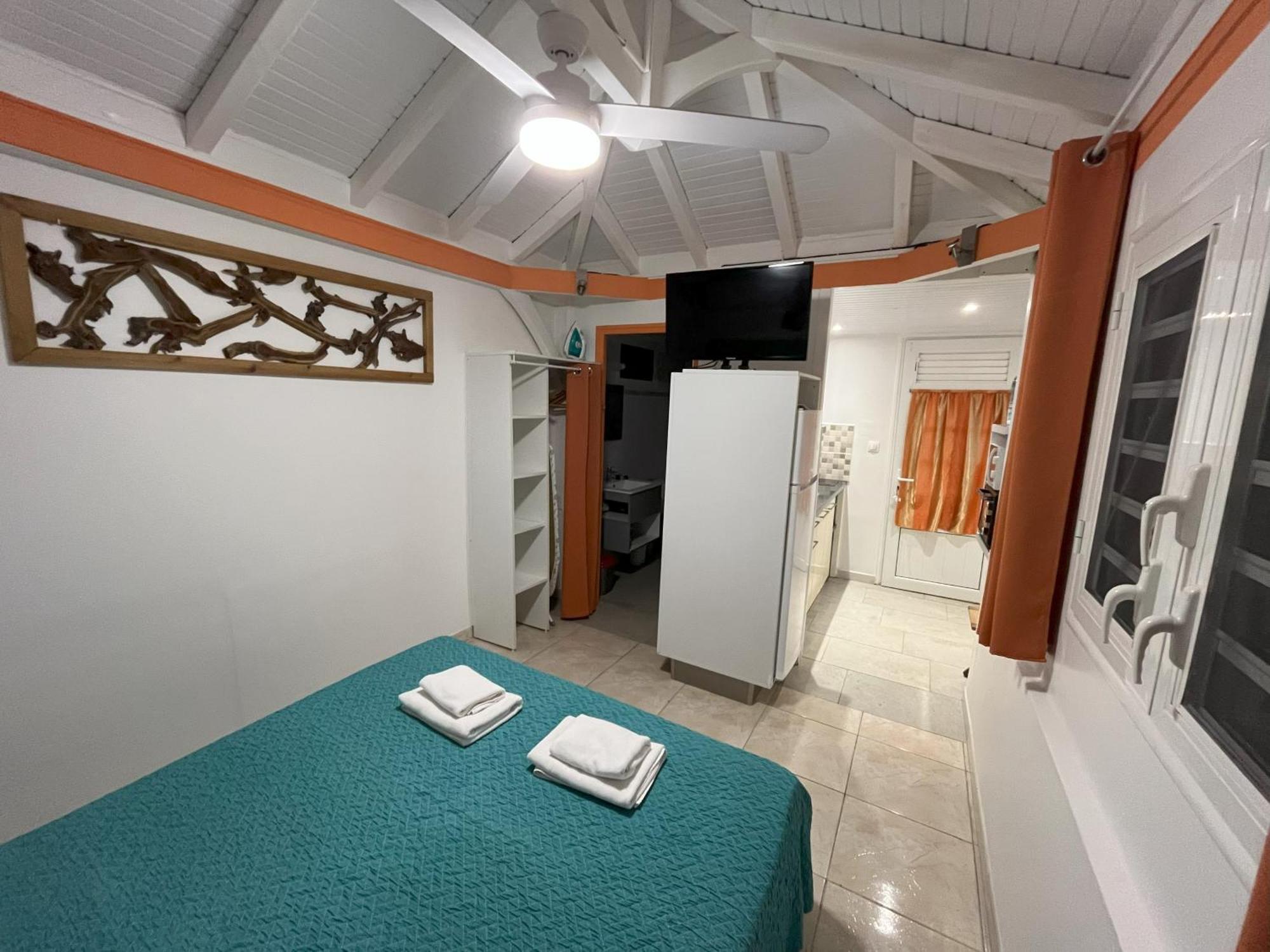 Résidence B&L Lagon : Bungalow Corail Sainte-Luce Extérieur photo